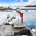 아파트 Fjordside Escape - Spacious With Amazing Views *